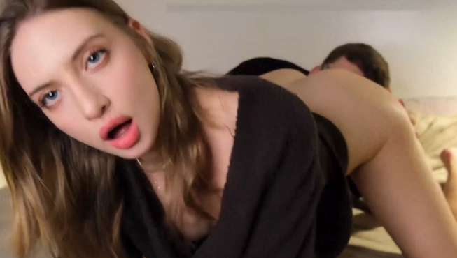 looking makes it hot_111