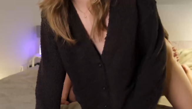 looking makes it hot_111