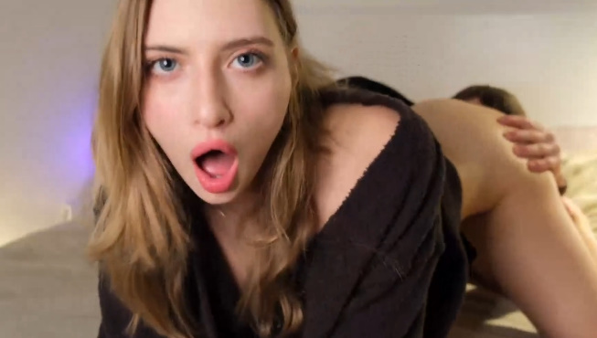 looking makes it hot_111