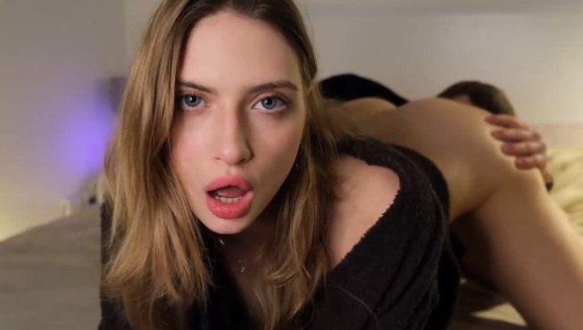 looking makes it hot_111