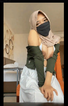 looking makes it hot_115