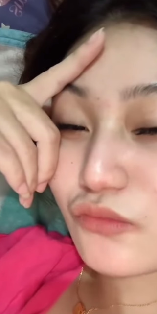 looking makes it hot_118