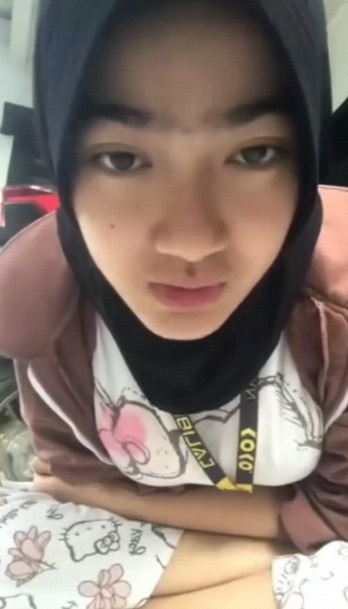 looking makes it hot_118