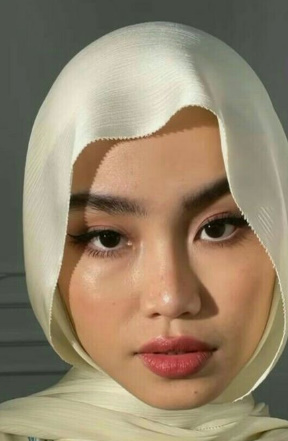 looking makes it hot_119