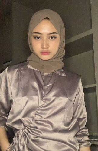 looking makes it hot_119