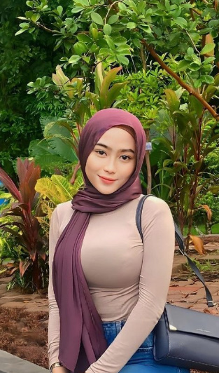 looking makes it hot_119