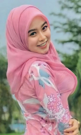 looking makes it hot_119