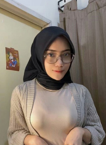 looking makes it hot_119