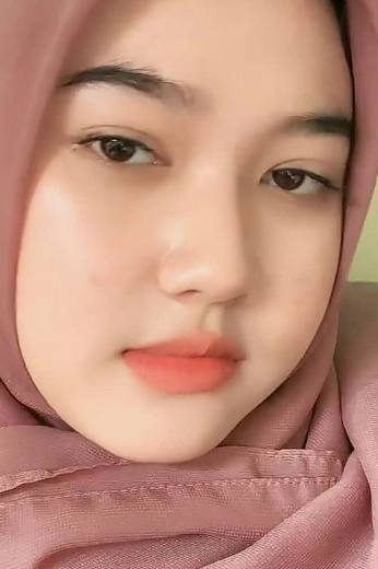 looking makes it hot_119