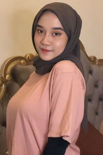 looking makes it hot_119