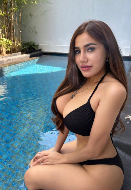 looking makes it hot_120