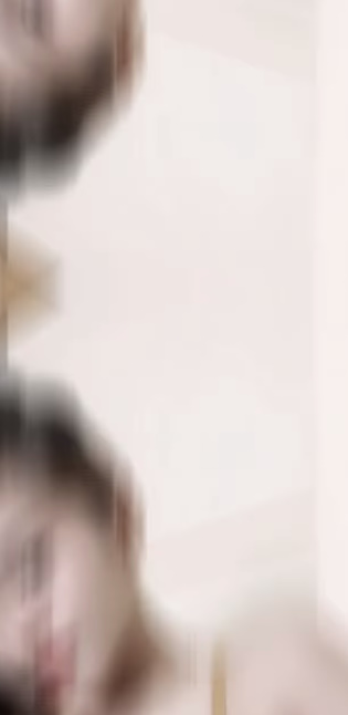 looking makes it hot_120