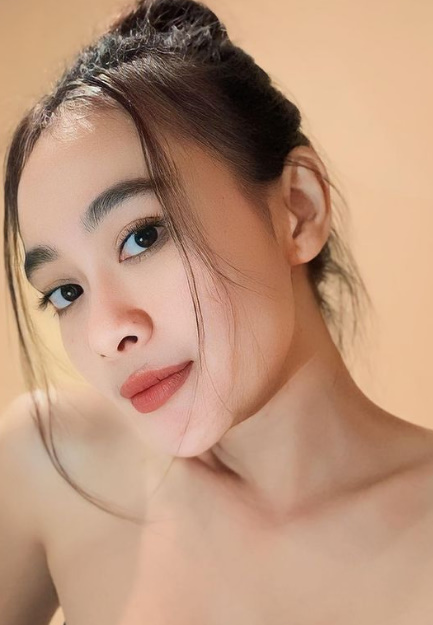 looking makes it hot_120