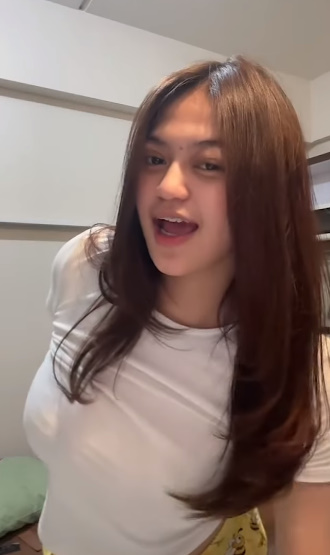 looking makes it hot_120