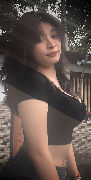 looking makes it hot_121