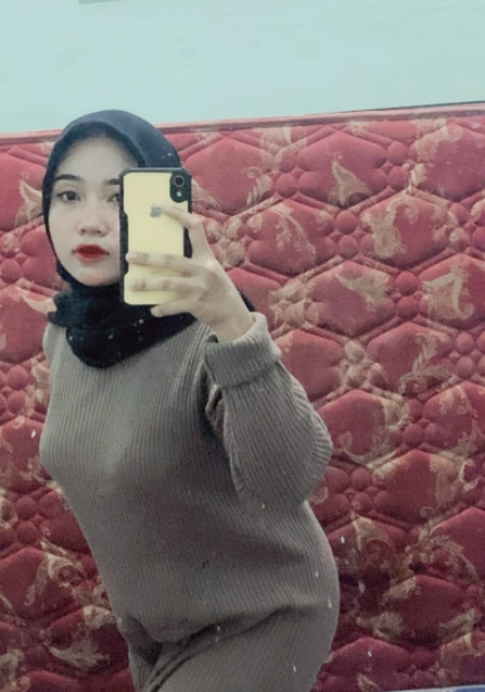 looking makes it hot_122