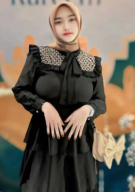 looking makes it hot_122