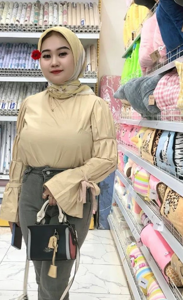 looking makes it hot_123