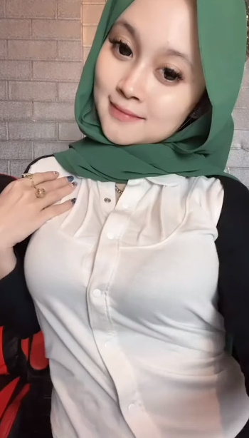 looking makes it hot_123