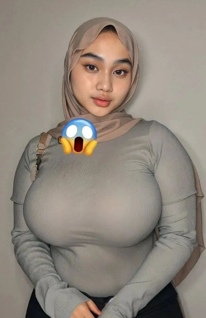 looking makes it hot_124