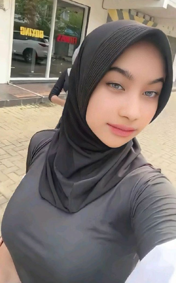 looking makes it hot_126