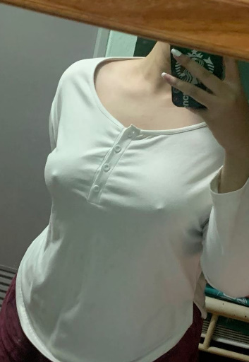 looking makes it hot_126