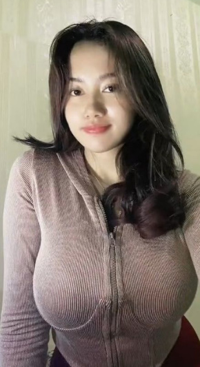 looking makes it hot_126