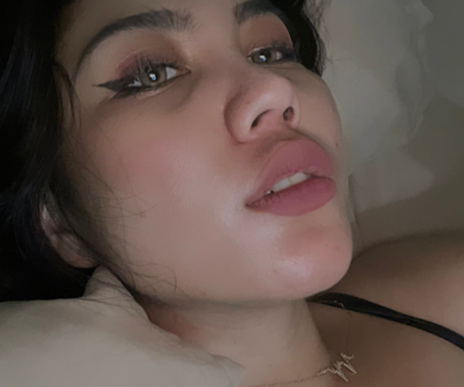 looking makes it hot_128