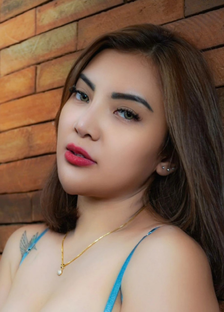 looking makes it hot_132