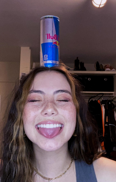 looking makes it hot_141