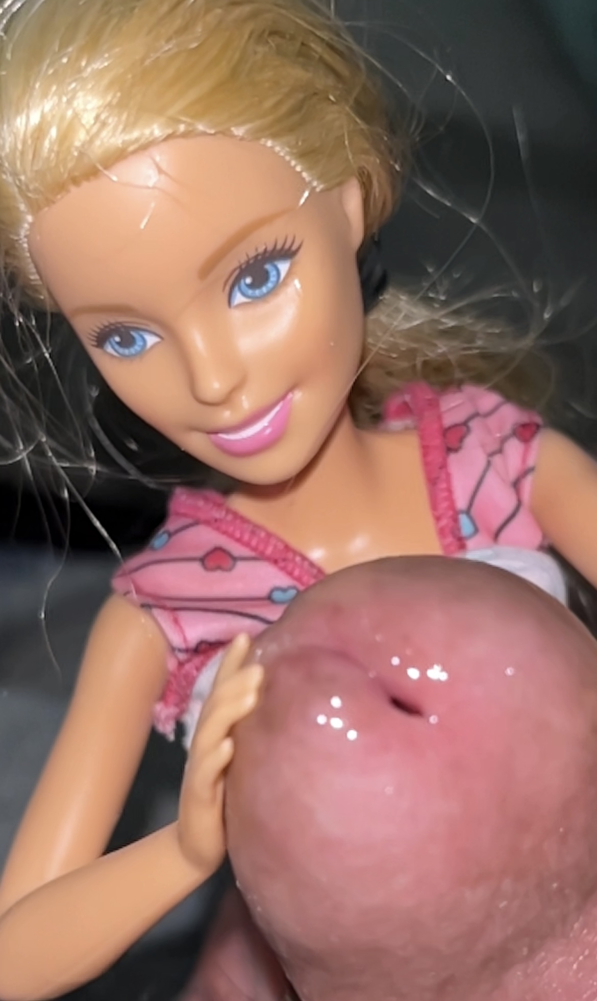 Secondhand store Barbie 3