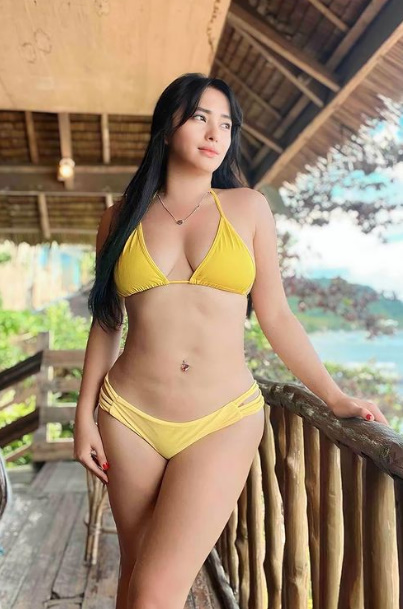 looking makes it hot_151