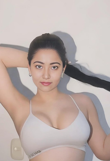 looking makes it hot_155