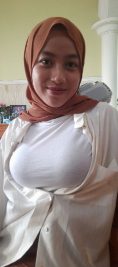 looking makes it hot_157