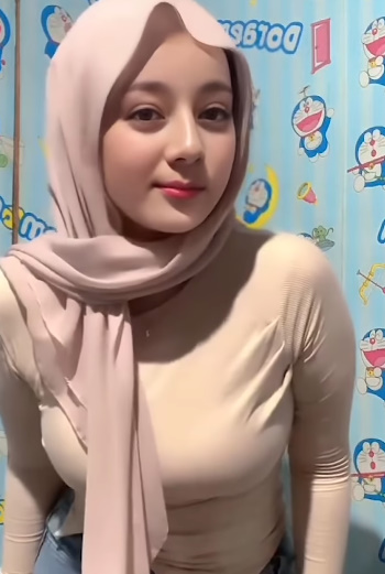 looking makes it hot_157