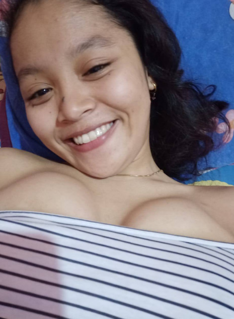 looking makes it hot_158