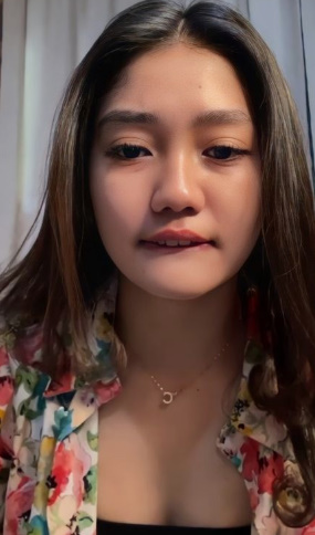 looking makes it hot_160