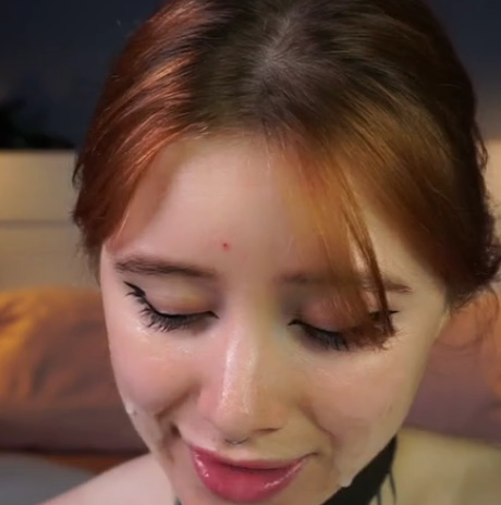 looking makes it hot_164