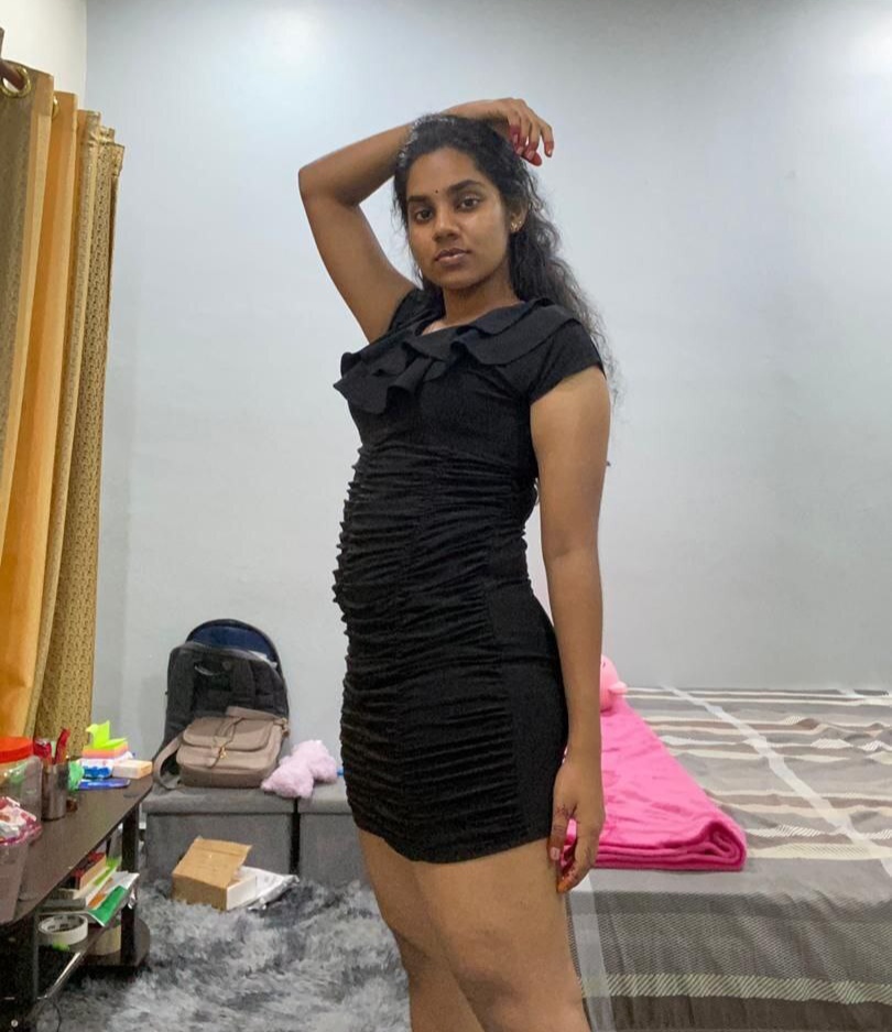 Indian Tamil Extremly Horny Girl Nice Boobs Pics