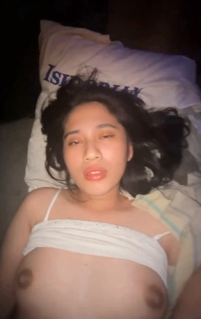 looking makes it hot_169