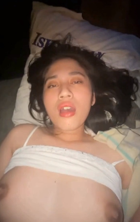 looking makes it hot_169