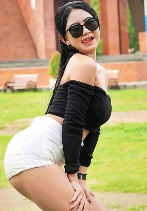 looking makes it hot_170