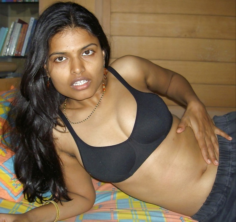 Indian Beautiful Arpitha Busty Big Boobs Full