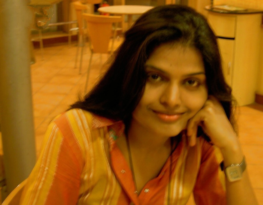 Indian Beautiful Arpitha Busty Big Boobs Full