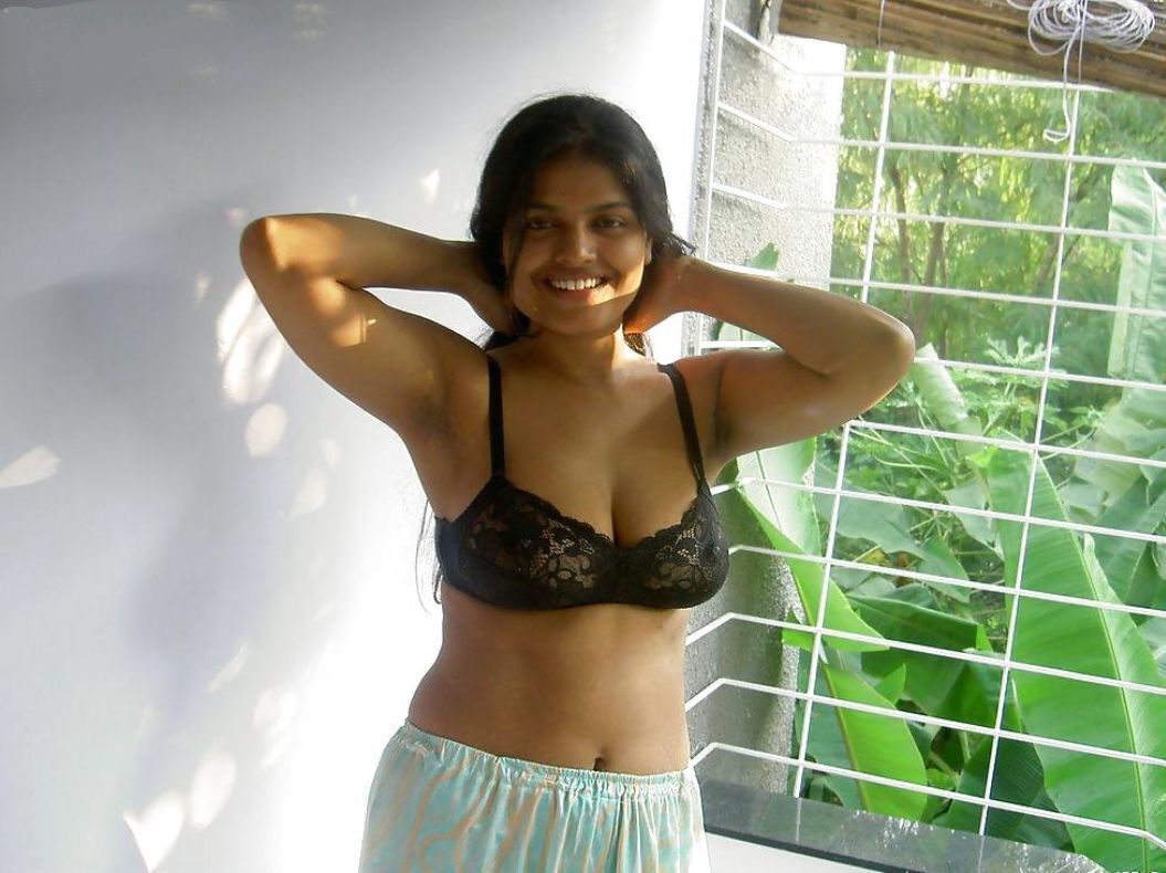 Indian Beautiful Arpitha Busty Big Boobs Full