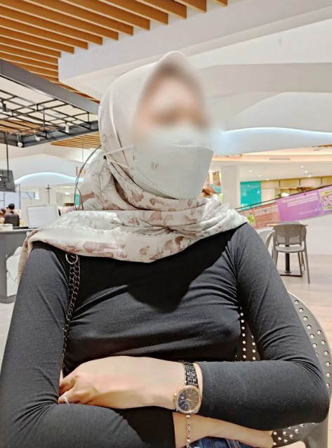 looking makes it uuhhooott_01