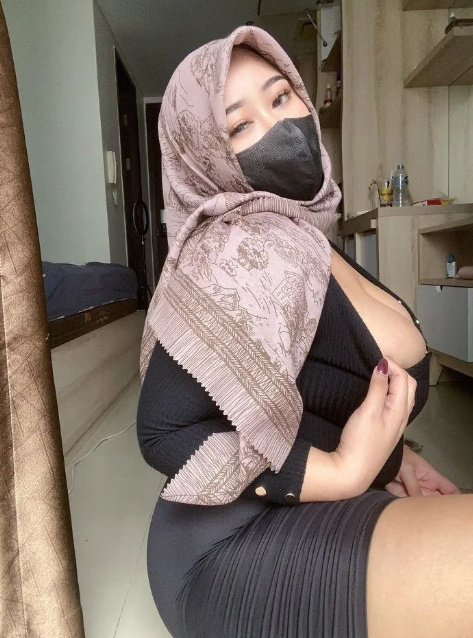 looking makes it uuhhooott_01