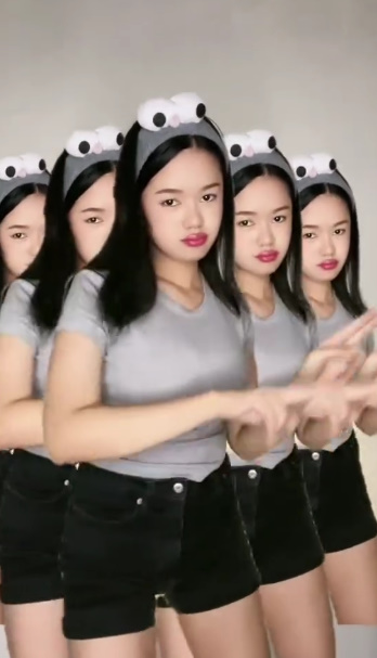 looking makes it uuhhooott_01