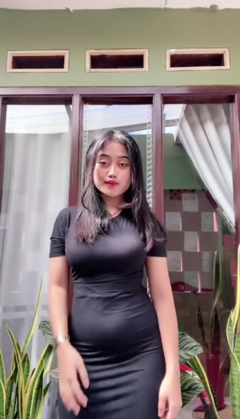 looking makes it uuhhooott_01