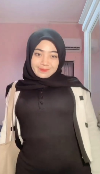 looking makes it uuhhooott_01